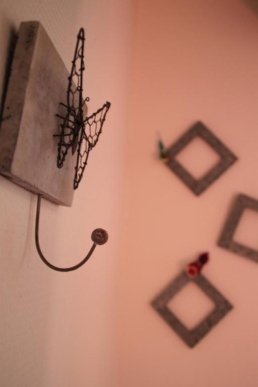 Bed & Breakfast - Maison De Marie Messimy-sur-Saone Kamer foto